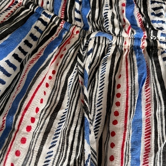 2/40$ Patrons of peace white and bleu onepiece size large - Picture 3 of 9